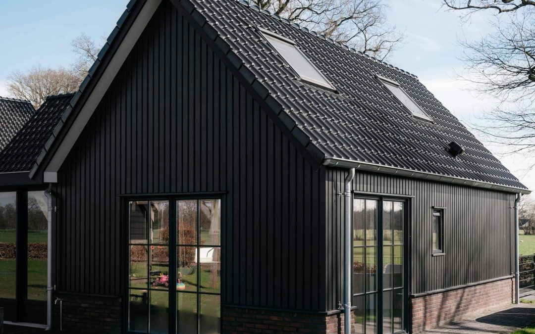 Tuinhuis met BGS schuifdeurwand